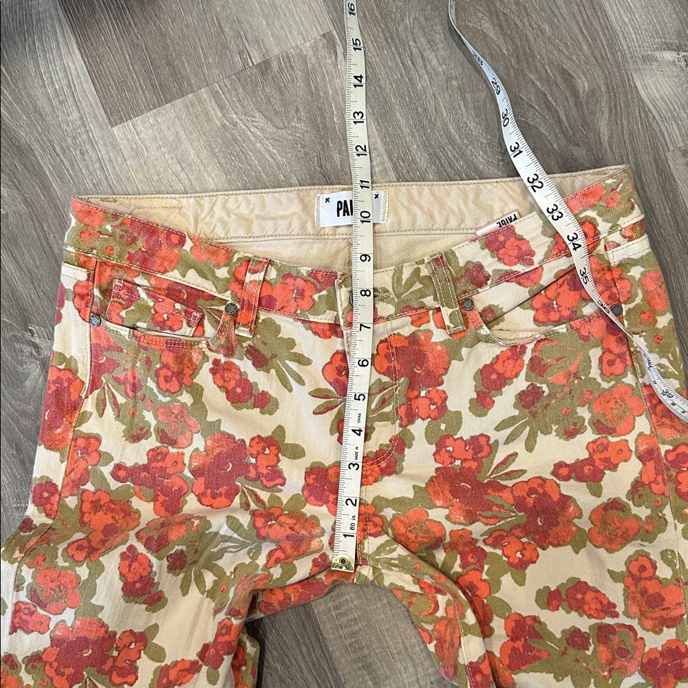 PAIGE FLORAL PRINT JEANS Skyline Ankle Peg 30 EUC - Picture 6 of 11